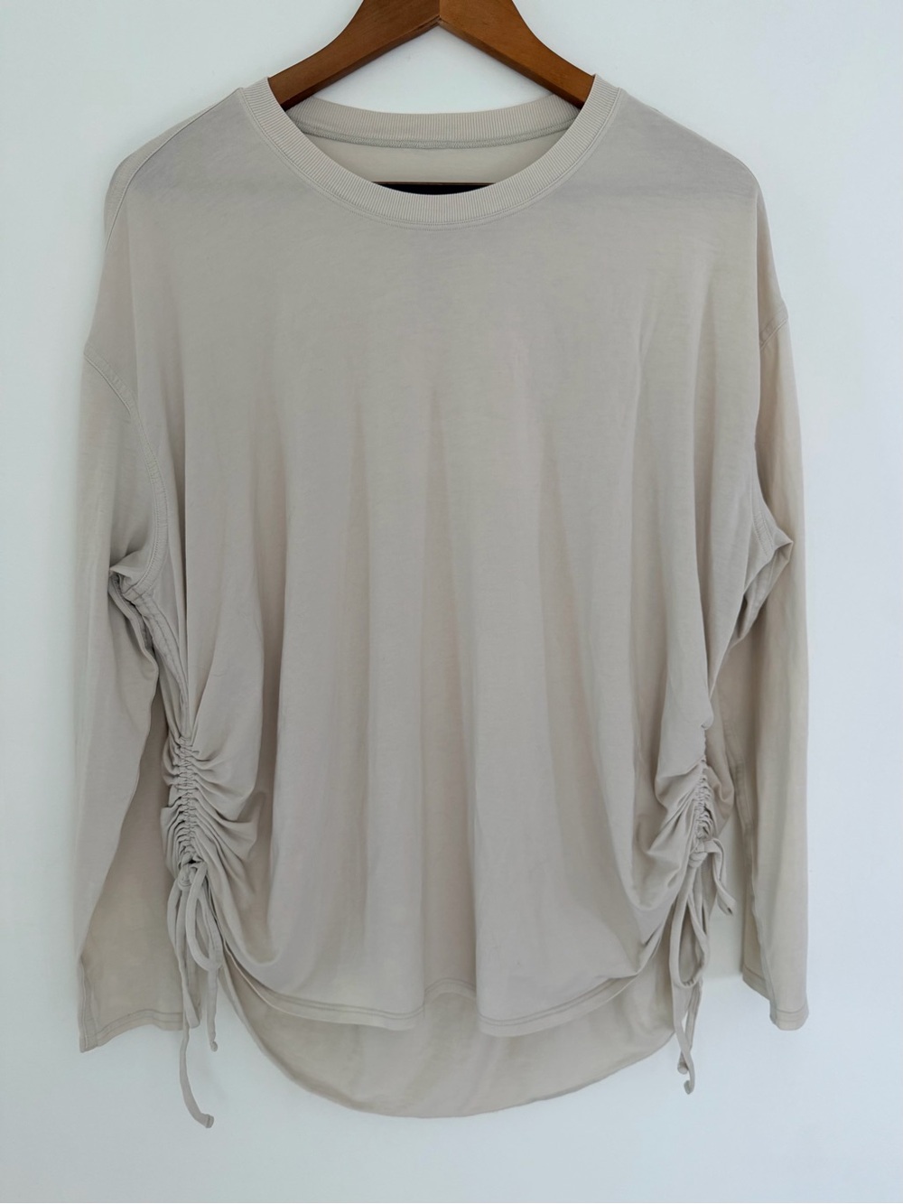 lululemon athletica Beige Side-Ruched Long Sleeve Top
